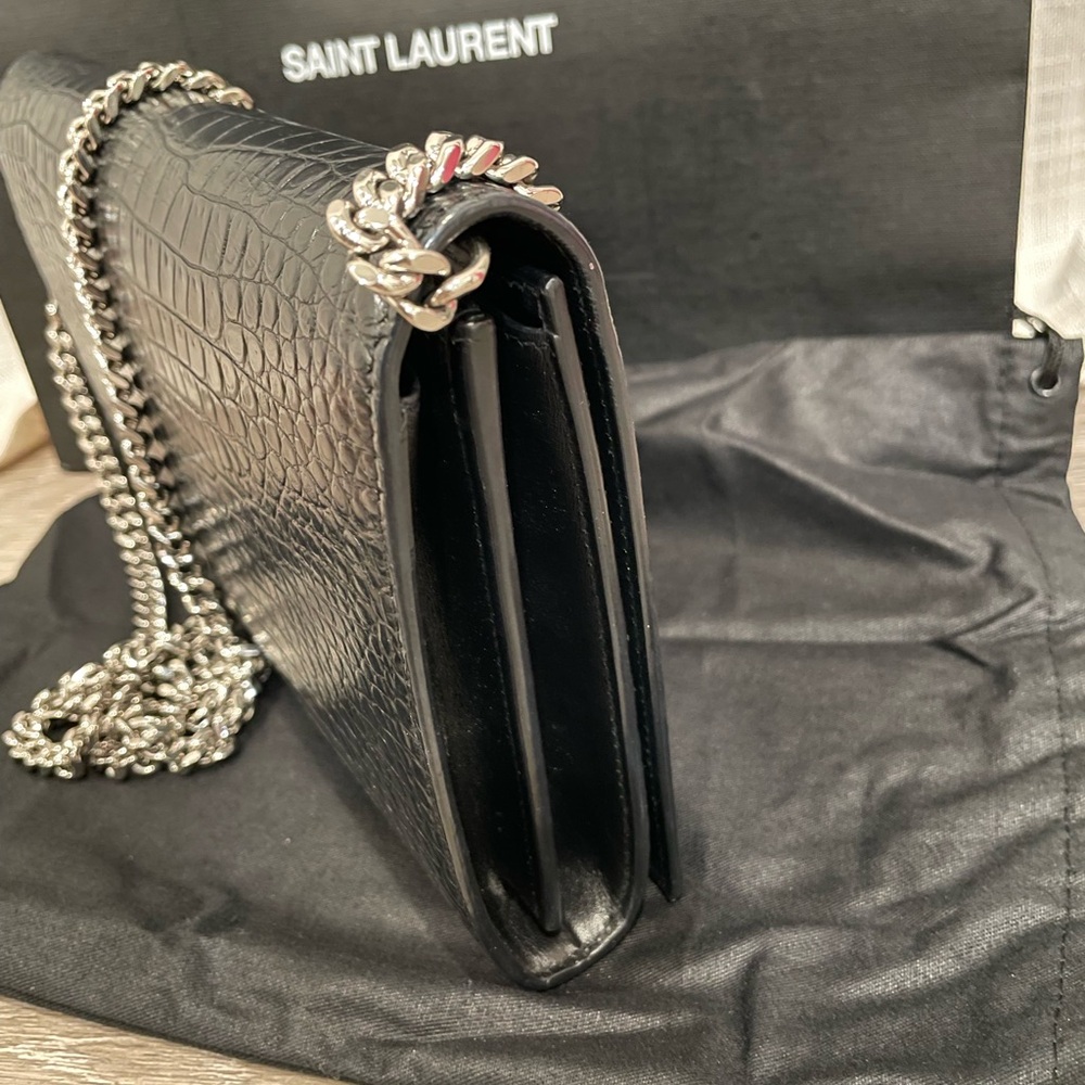 Saint Laurent Black Crocodile Pattern Crossbody Chain Wallet - Picture 6 of 10
